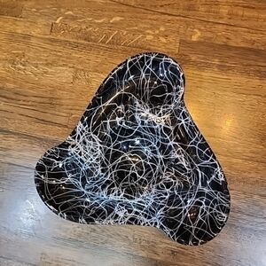 Vintage MID CENTURY MODERN Atomic Art Retro Ashtray Black & White Spiral Design